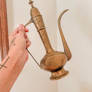 Antique Brass Genie Lamp 🌟